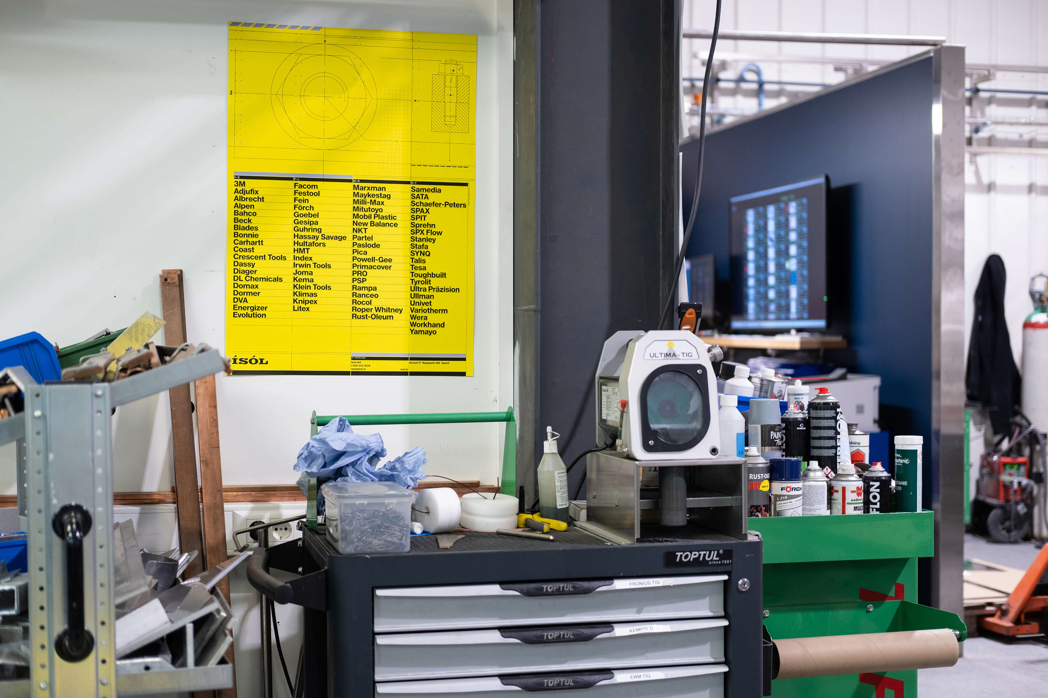 Double-sided poster with a calendar. Photos by ©Kjartan Hreinsson